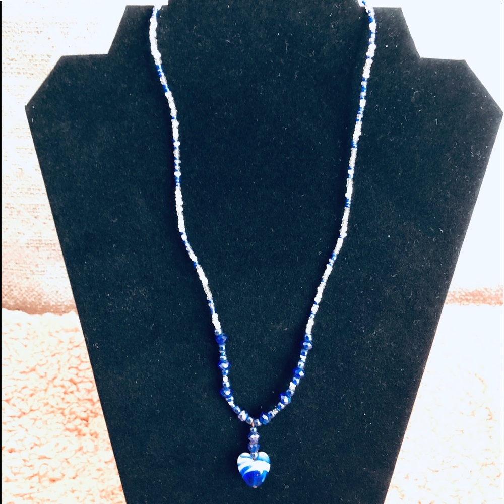 Women’s beaded heart necklace